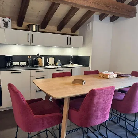 Inout Modern - Sleeps 6 - Stunning Views Morzine